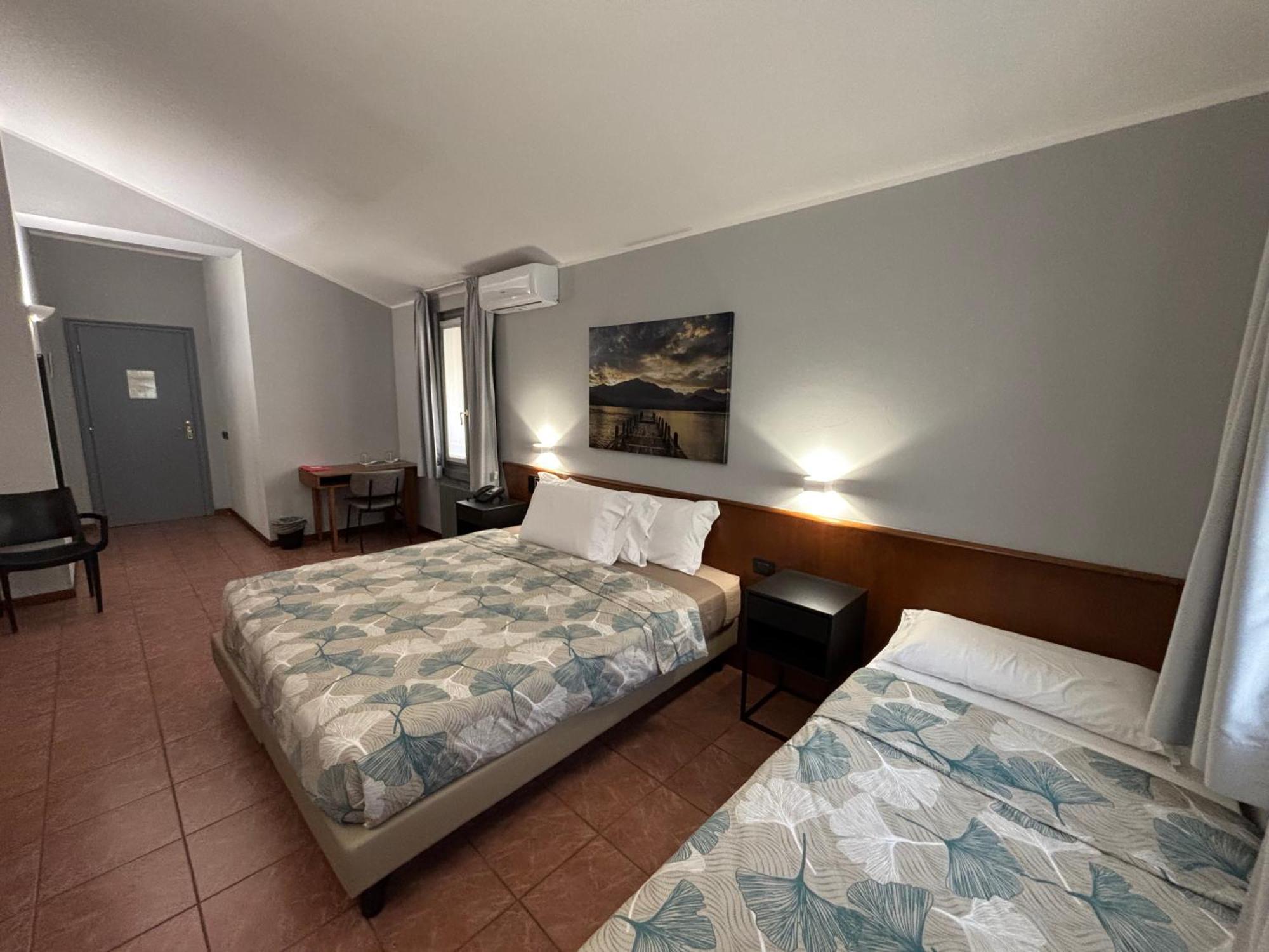 Villa Nasti Hotel Ristorante Canzo Bagian luar foto
