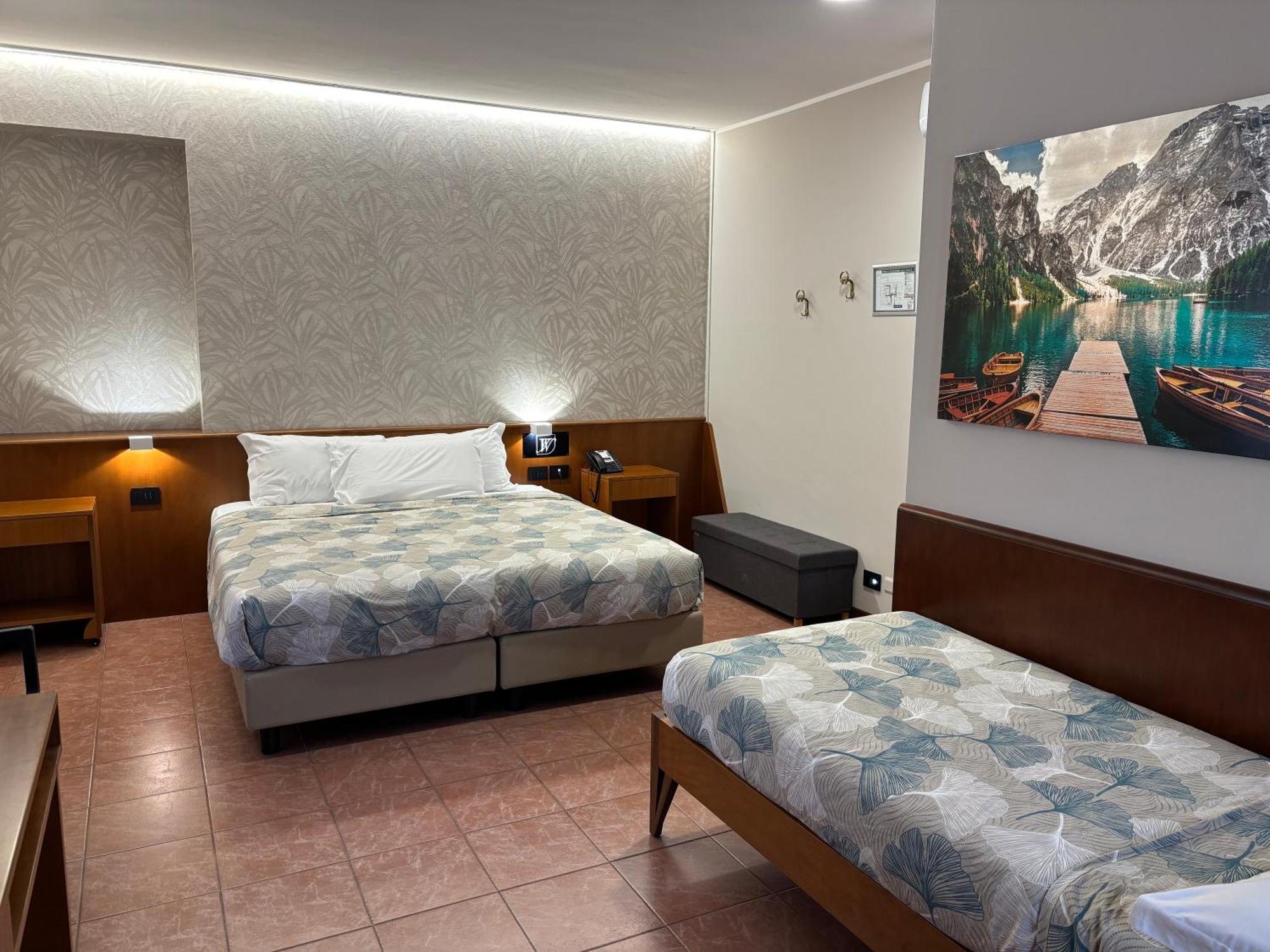 Villa Nasti Hotel Ristorante Canzo Bagian luar foto